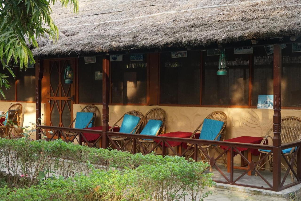 Forest Hideaway Resort Pvt Ltd Bardiya Exteriér fotografie